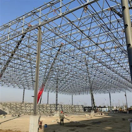 Edificio prefabbricato in acciaio a scartamento ridotto